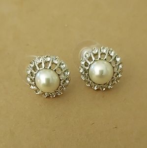 Silver Crystal & Pearl Earrings